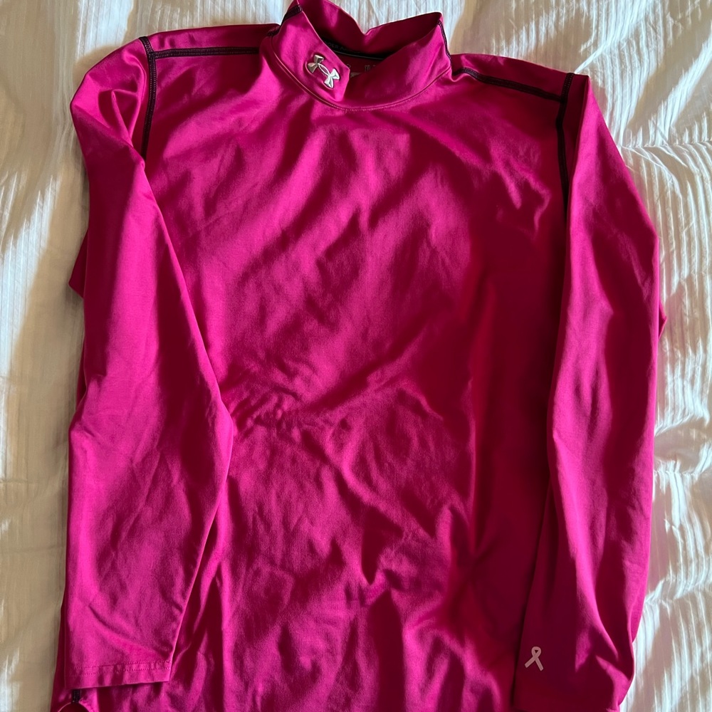 Under armour cold gear fitted mock turtle neck.